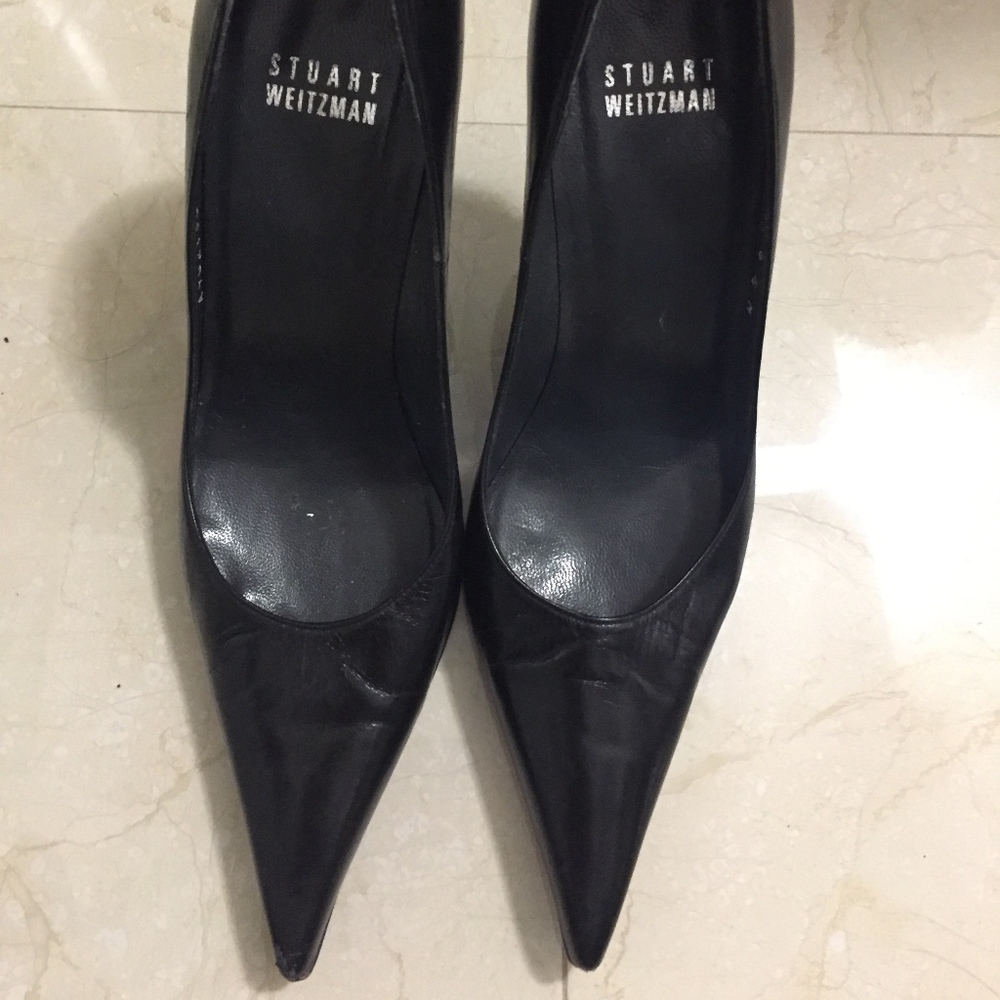 Stuart Weitzman Black Leather Pointed-Toe Pumps